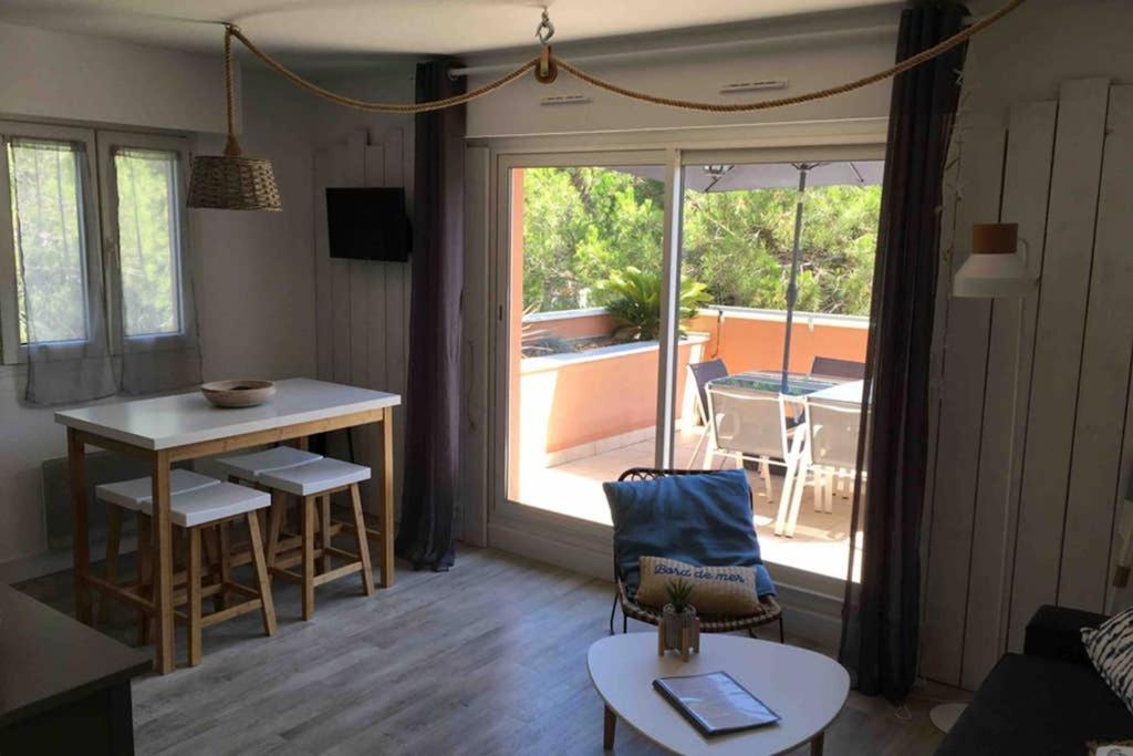 Appart T2 Saint Raphael - Valescure Saint-Raphael (Var) Exterior foto