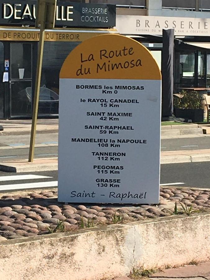 Appart T2 Saint Raphael - Valescure Saint-Raphael (Var) Exterior foto